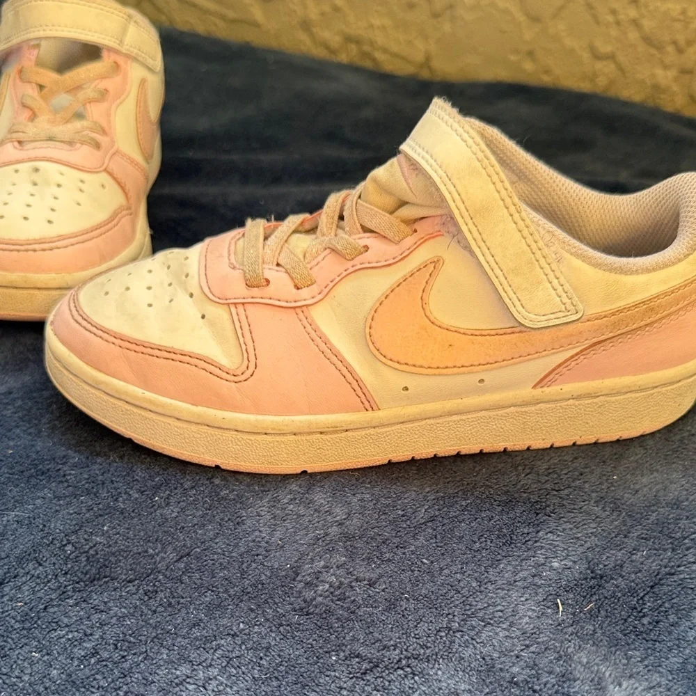 Nike Court Borough Low Pink Recraft Kids Sneakers Size 1 Shoes Strap Adjustable